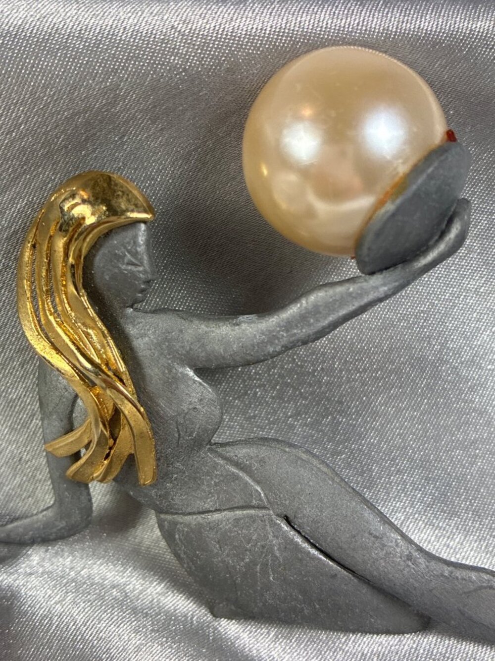 Vintage Ultra Craft Woman Brooch Faux Pearl Mixed Metal Figural Statement Pin - Picture 2 of 7
